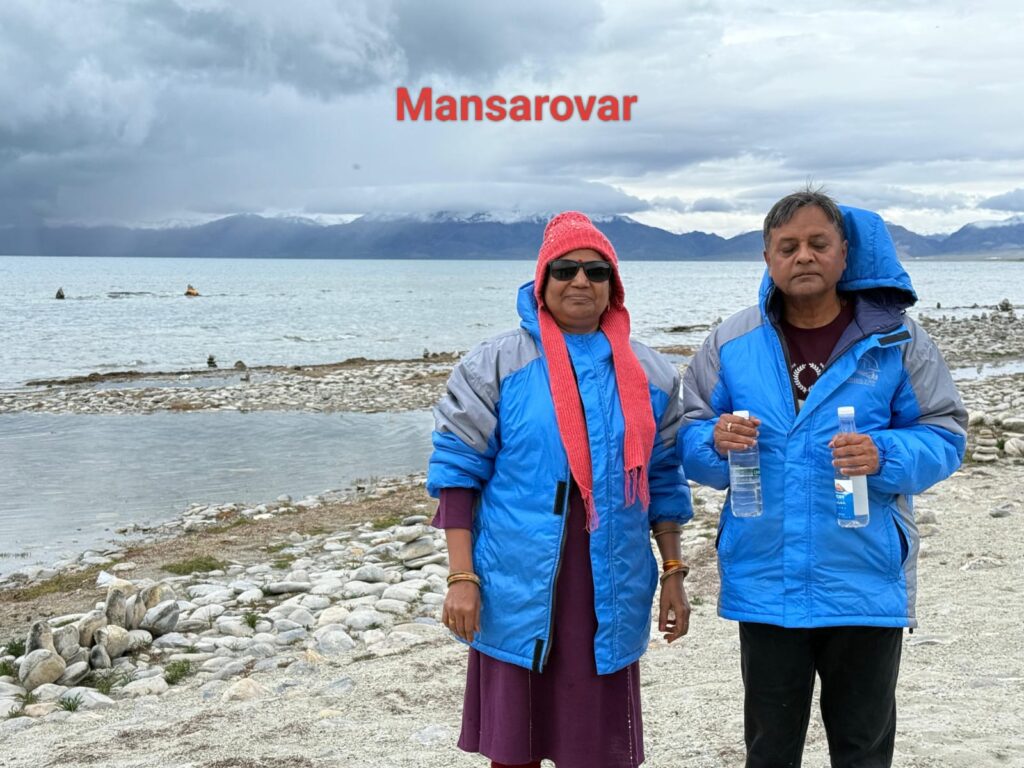 pack-ur luggage trip Mansarovar group image